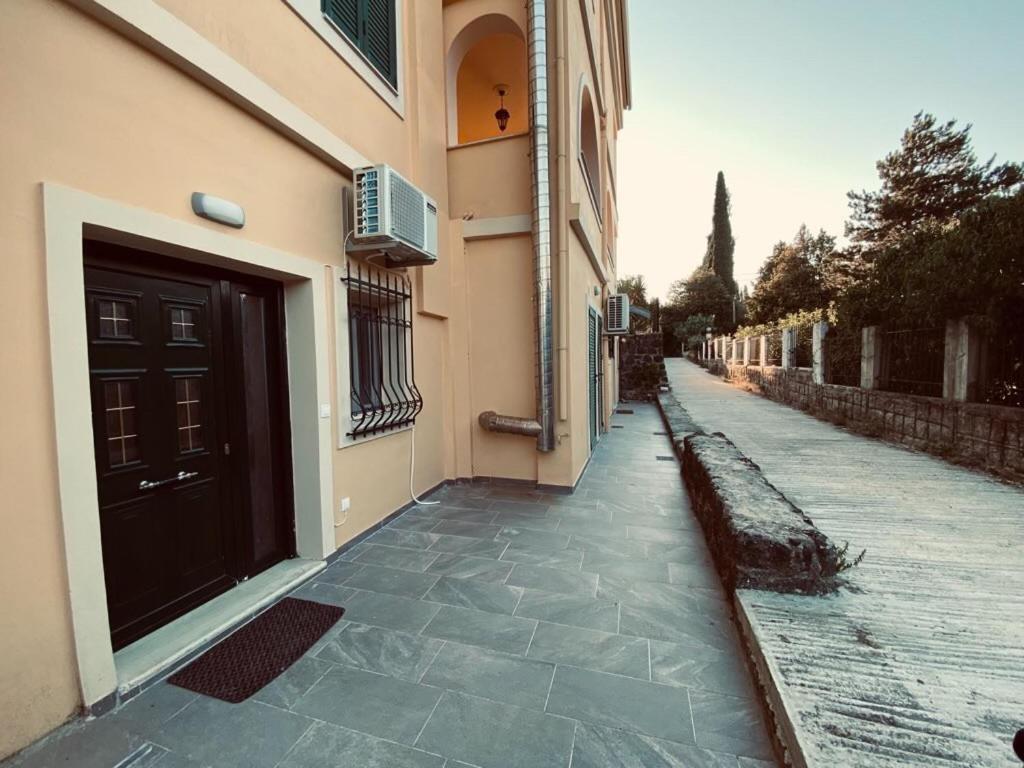 River House Apartman Pótamosz Kültér fotó